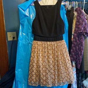 Formal short dress